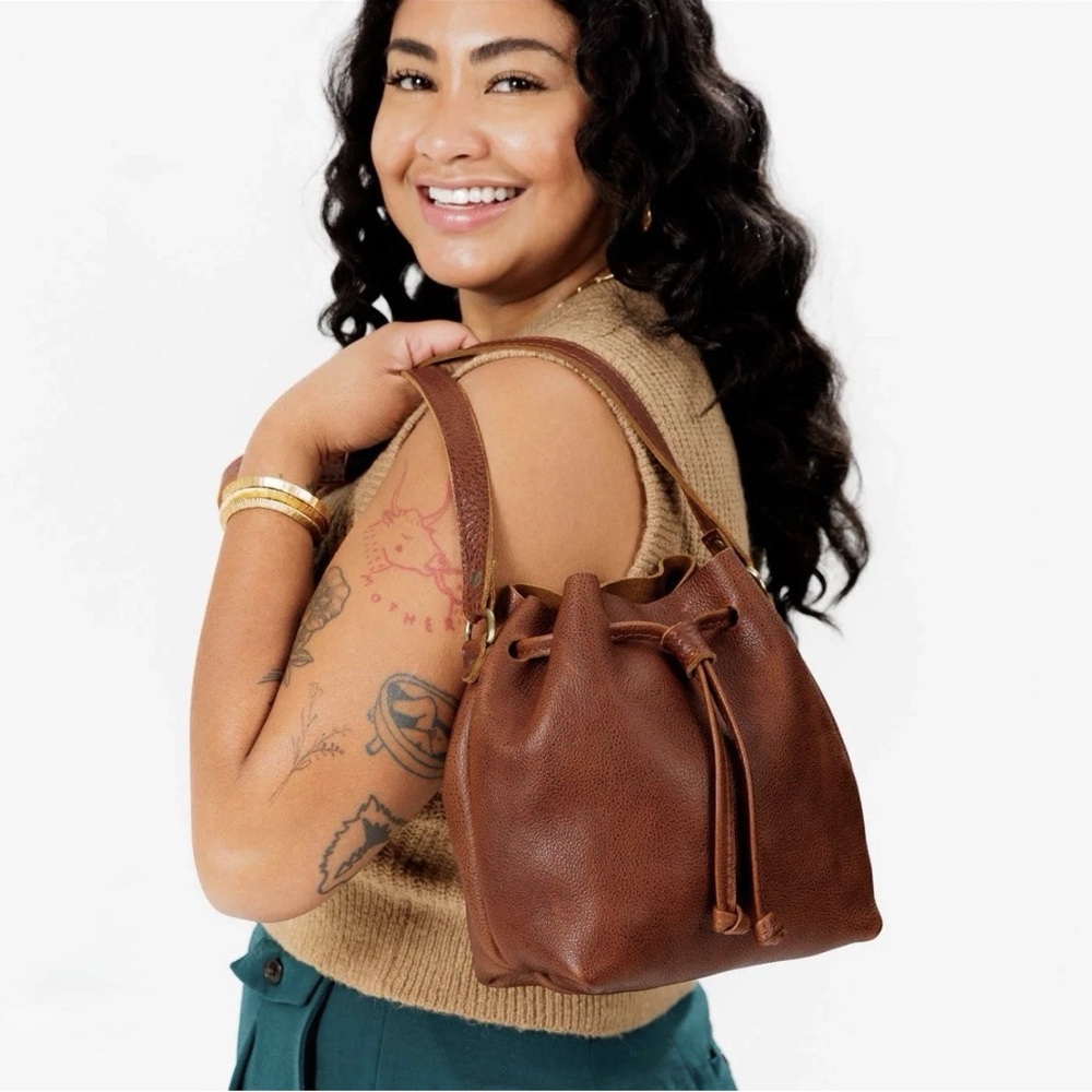 Portland Leather Brown Shoulder Bag